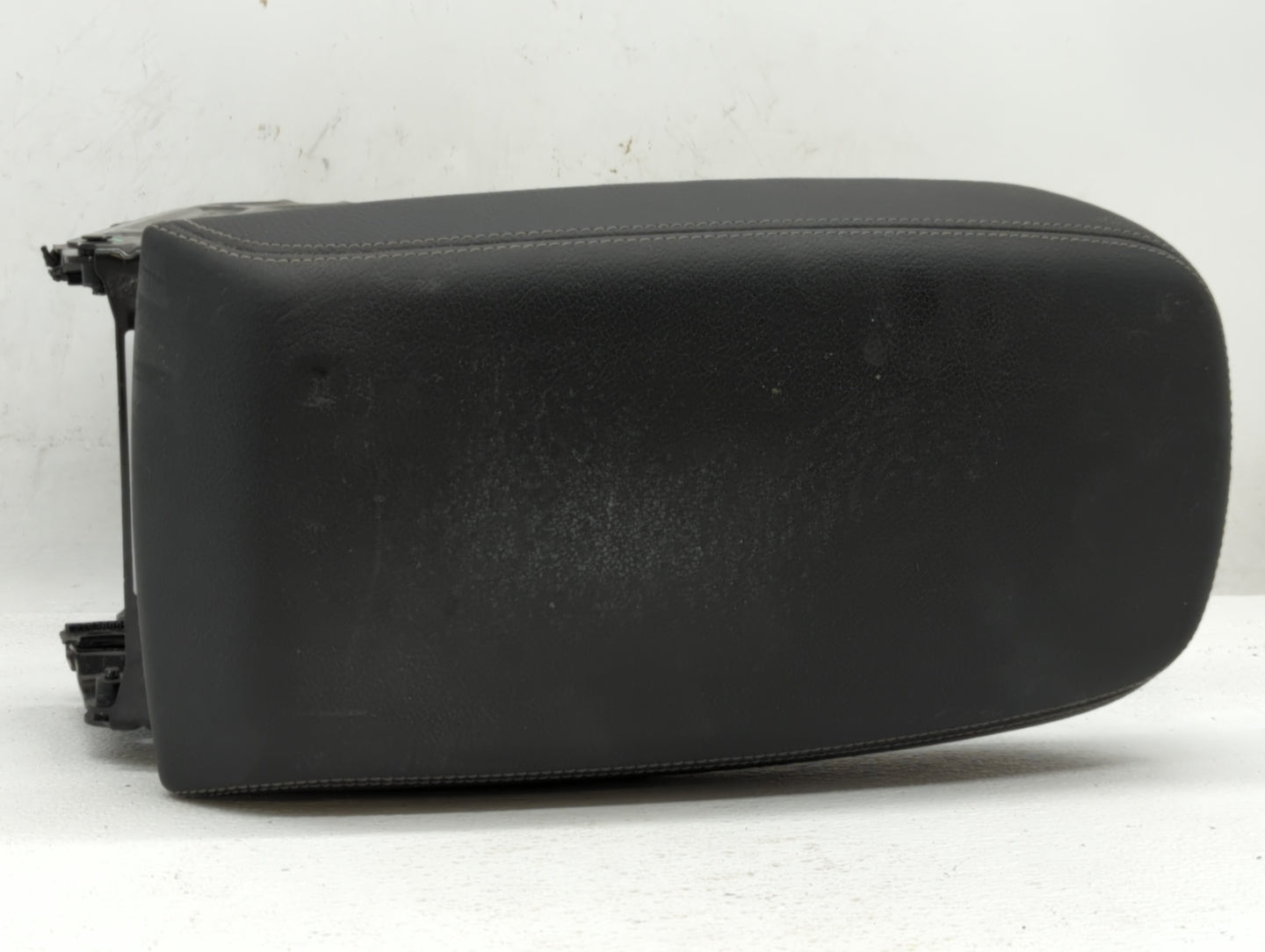 2017 Bmw X3 Center Console Armrest Cover Lid - Oemusedautoparts1.com