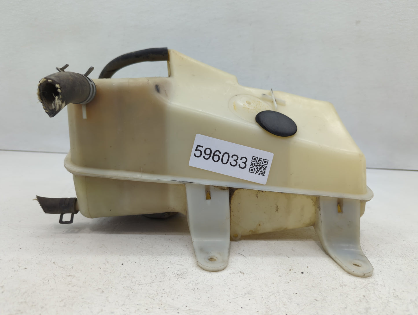 2011-2017 Bmw X3 Windshield Washer Fluid Reservoir Bottle Oem - Oemusedautoparts1.com