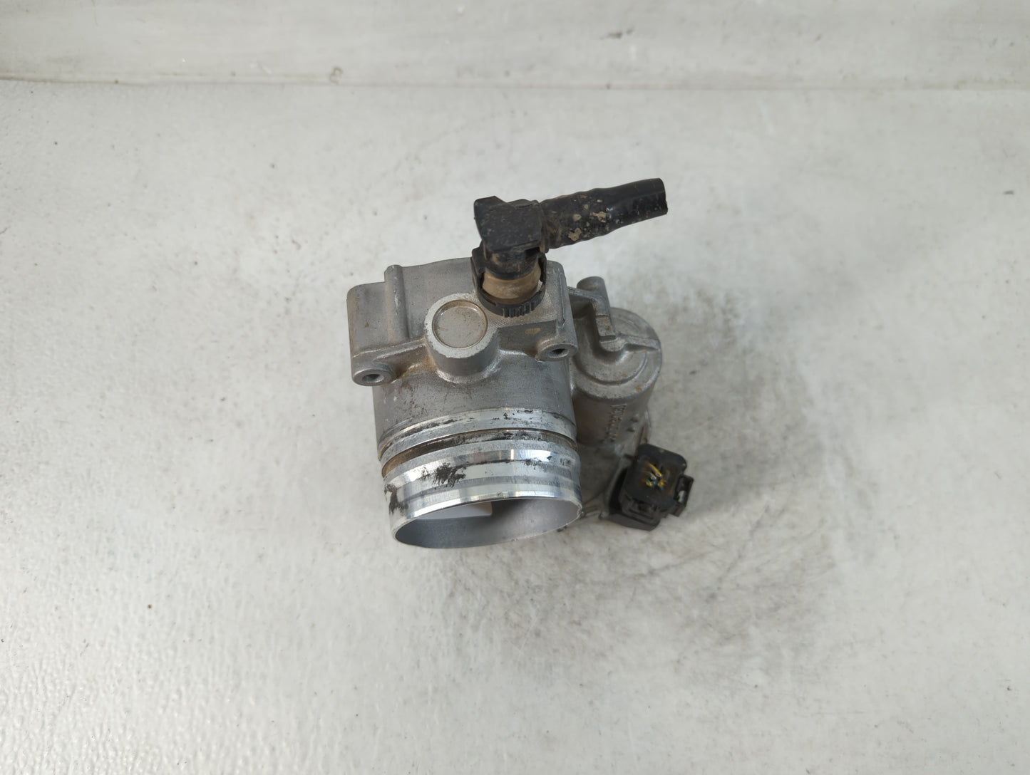 2015-2017 Bmw X3 Throttle Body P/N:1354 7588625-04 A2C83786800 Fits Fits 2014 2015 2016 2017 2018 OEM Used Auto Parts - Oemu