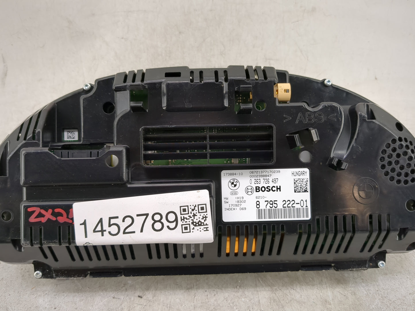 2017 Bmw X4 Instrument Cluster Speedometer Gauges P/N:0263726497 879522201 Miles:2K Fits OEM Used Auto Parts - Oemusedautopa