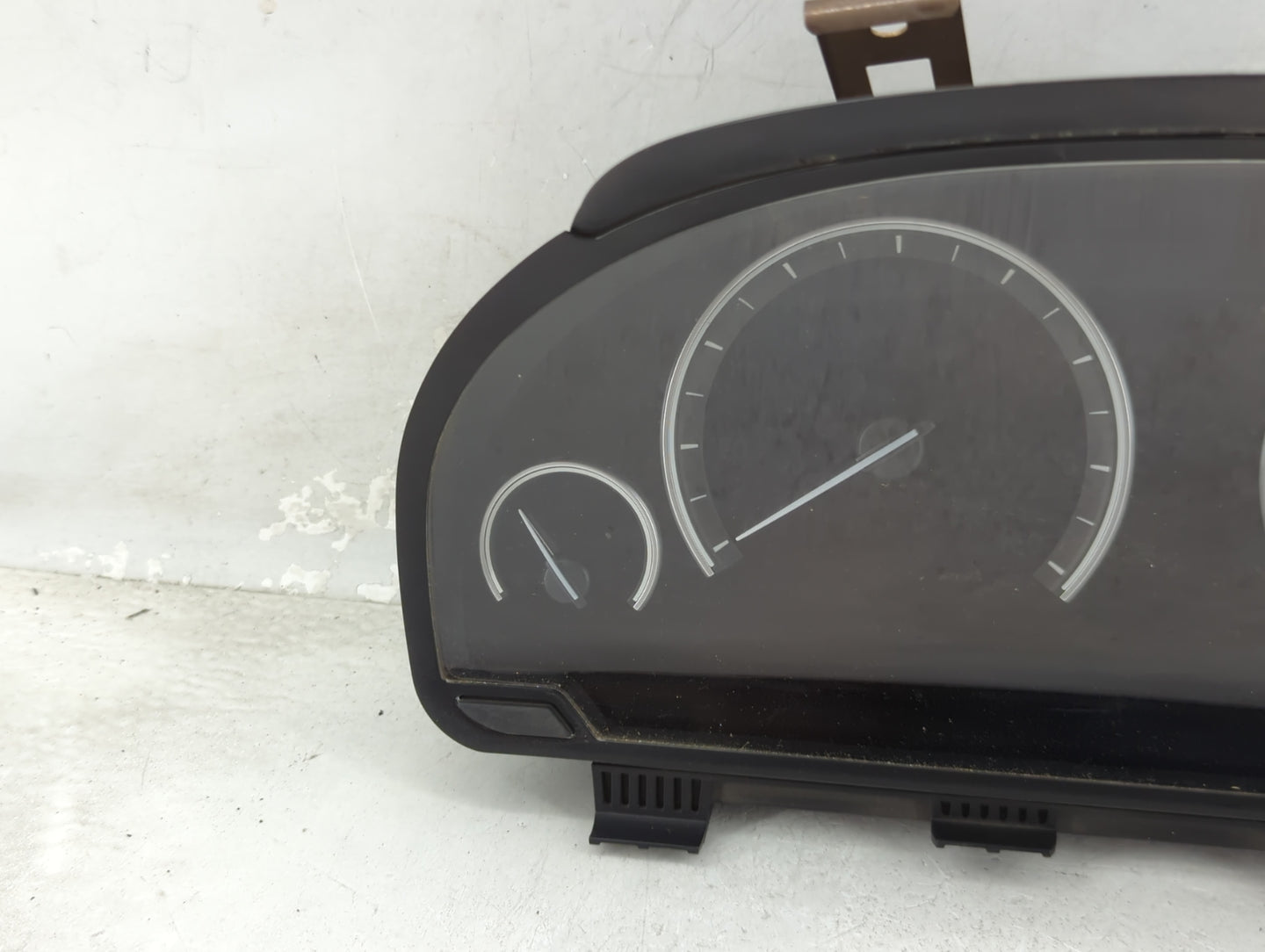 2017 Bmw X4 Instrument Cluster Speedometer Gauges P/N:0263726497 879522201, 173884-10 Miles:2K Fits OEM Used Auto Parts - Oe