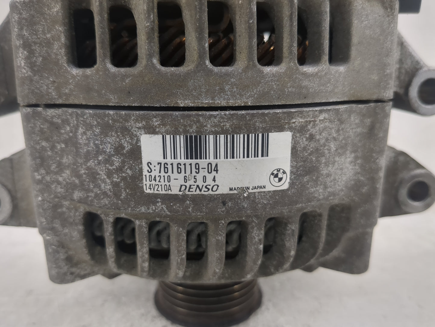 2012-2018 Bmw X5 Alternator Replacement Generator Charging Assembly Engine OEM P/N:104210-6504 7616119-04 Fits OEM Used Auto