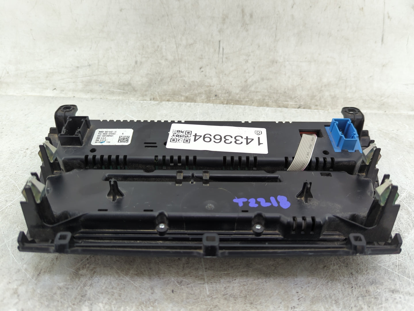 2014-2018 Bmw X5 Climate Control Module Temperature AC/Heater Replacement P/N:6831943-01 90025-679/0047 Fits OEM Used Auto P