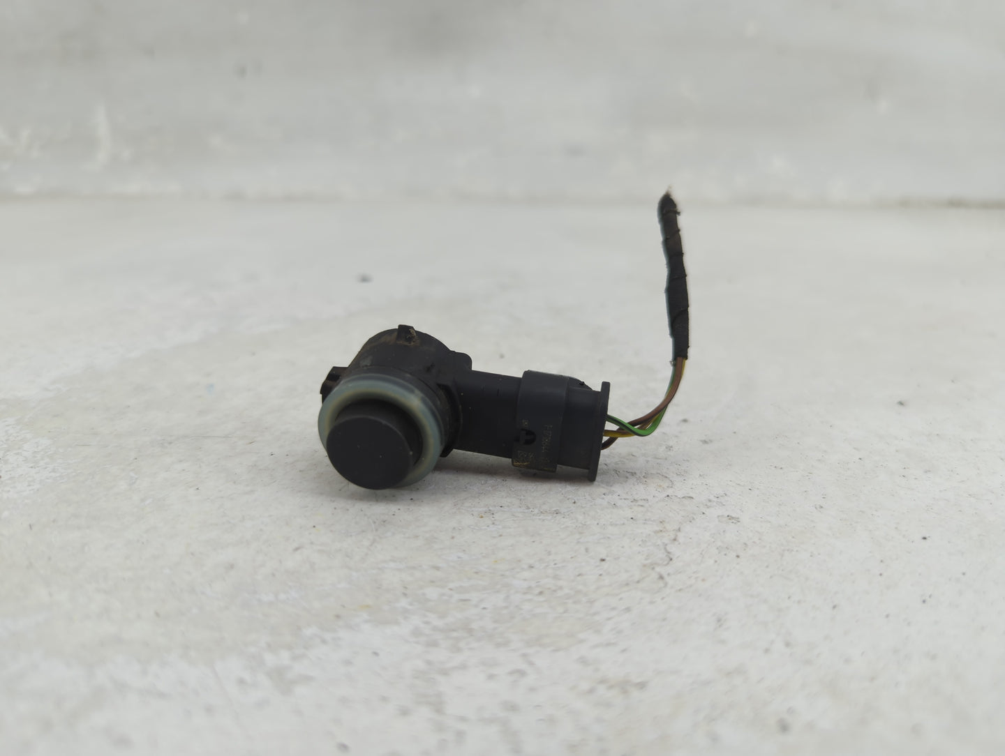 2017 Bmw X5 Front Park Assist Sensor Black 1456239 - Oemusedautoparts1.com
