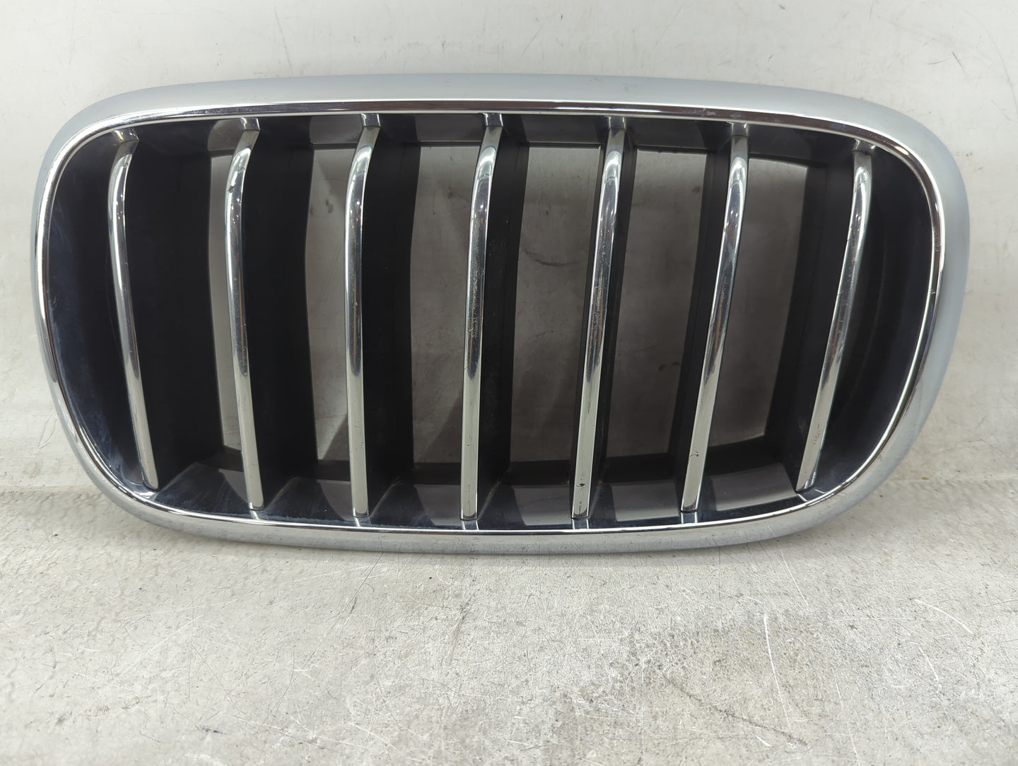 2014-2018 Bmw X5 Front Grille Bumper Not Included 1459730 - Oemusedautoparts1.com