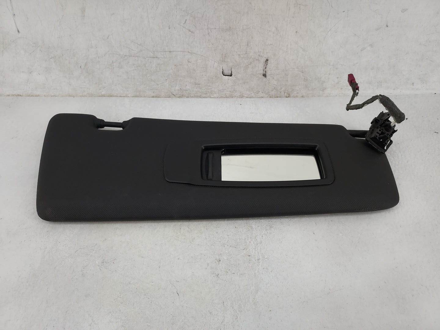 2014-2018 Bmw X5 Sun Visor Shade Replacement Passenger Right Mirror Fits Fits 2014 2015 2016 2017 2018 OEM Used Auto Parts -