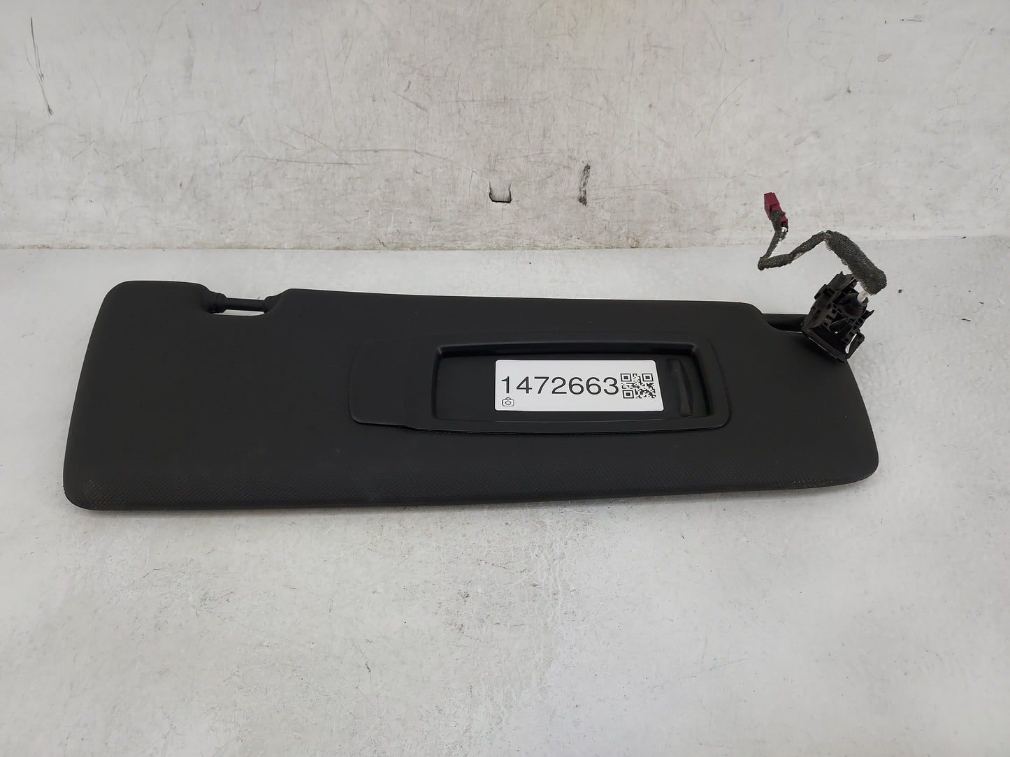 2014-2018 Bmw X5 Sun Visor Shade Replacement Passenger Right Mirror Fits Fits 2014 2015 2016 2017 2018 OEM Used Auto Parts -