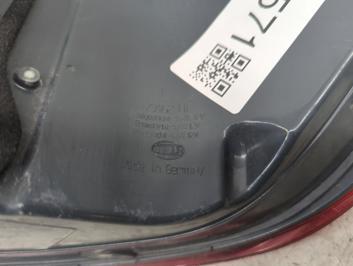 2017 Bmw X5 Tail Light Assembly Driver Left OEM P/N:7290093 7290094 Fits OEM Used Auto Parts - Oemusedautoparts1.com