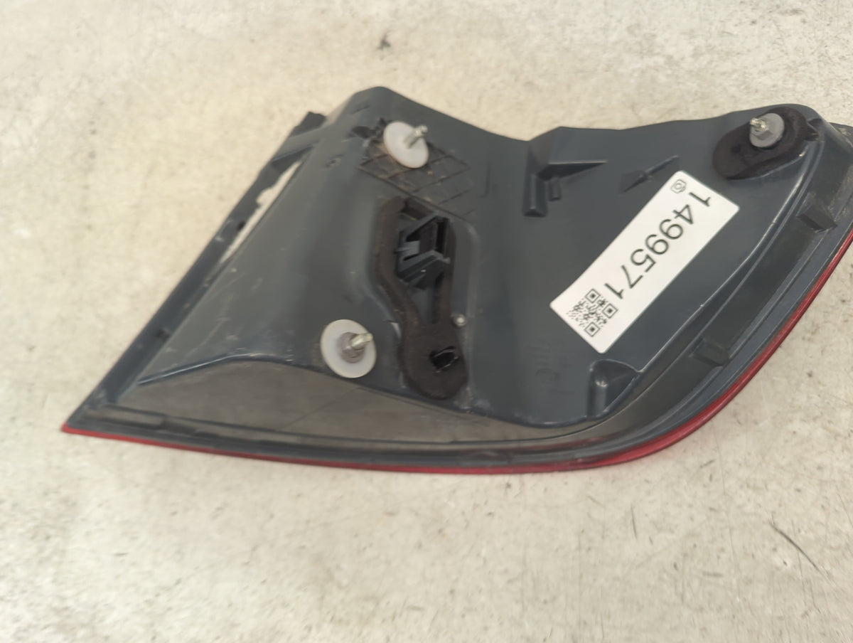 2017 Bmw X5 Tail Light Assembly Driver Left OEM P/N:7290093 7290094 Fits OEM Used Auto Parts - Oemusedautoparts1.com