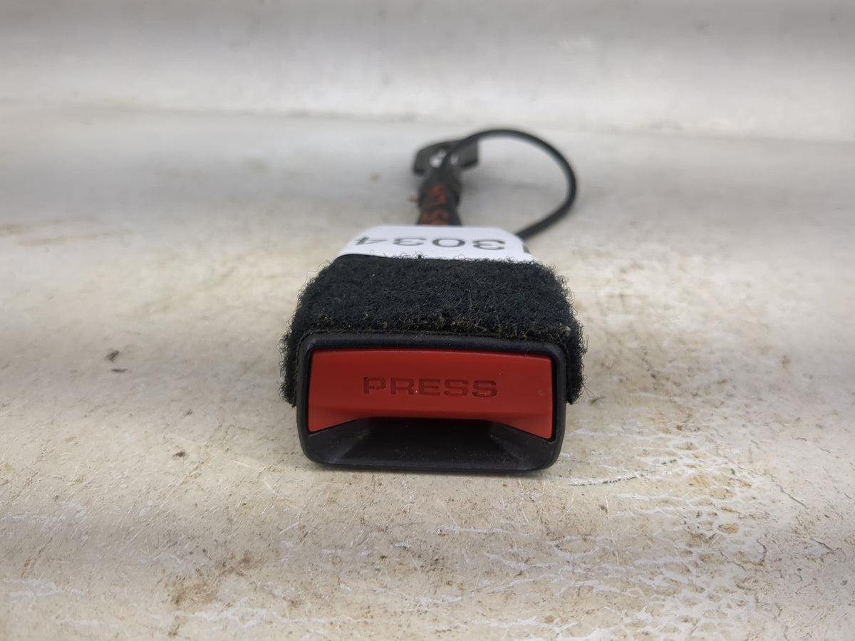 2014-2018 Bmw X5 Driver Left Seat Belt Front Retractor - Oemusedautoparts1.com