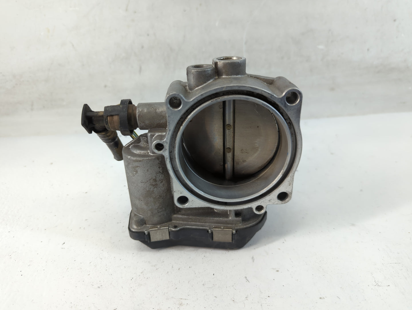 2011-2018 Bmw X5 Throttle Body P/N:A2C83004100 1354 7597871-03 Fits Fits 2010 2011 2012 2013 2014 2015 2016 2017 2018 2019 2