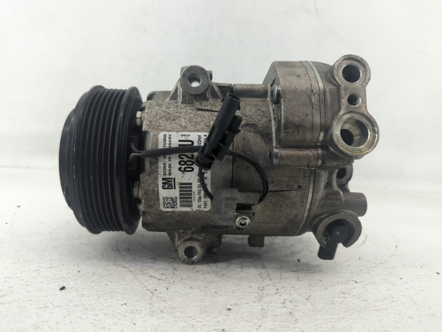 2017-2019 Buick Cascada Air Conditioning A/c Ac Compressor Oem - Oemusedautoparts1.com
