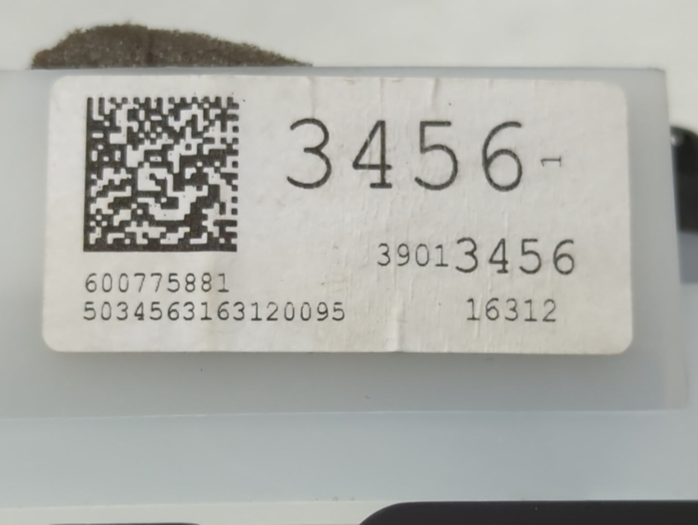 2016-2019 Buick Cascada Instrument Cluster Speedometer Gauges P/N:39013456 Fits Fits 2016 2017 2018 2019 OEM Used Auto Parts
