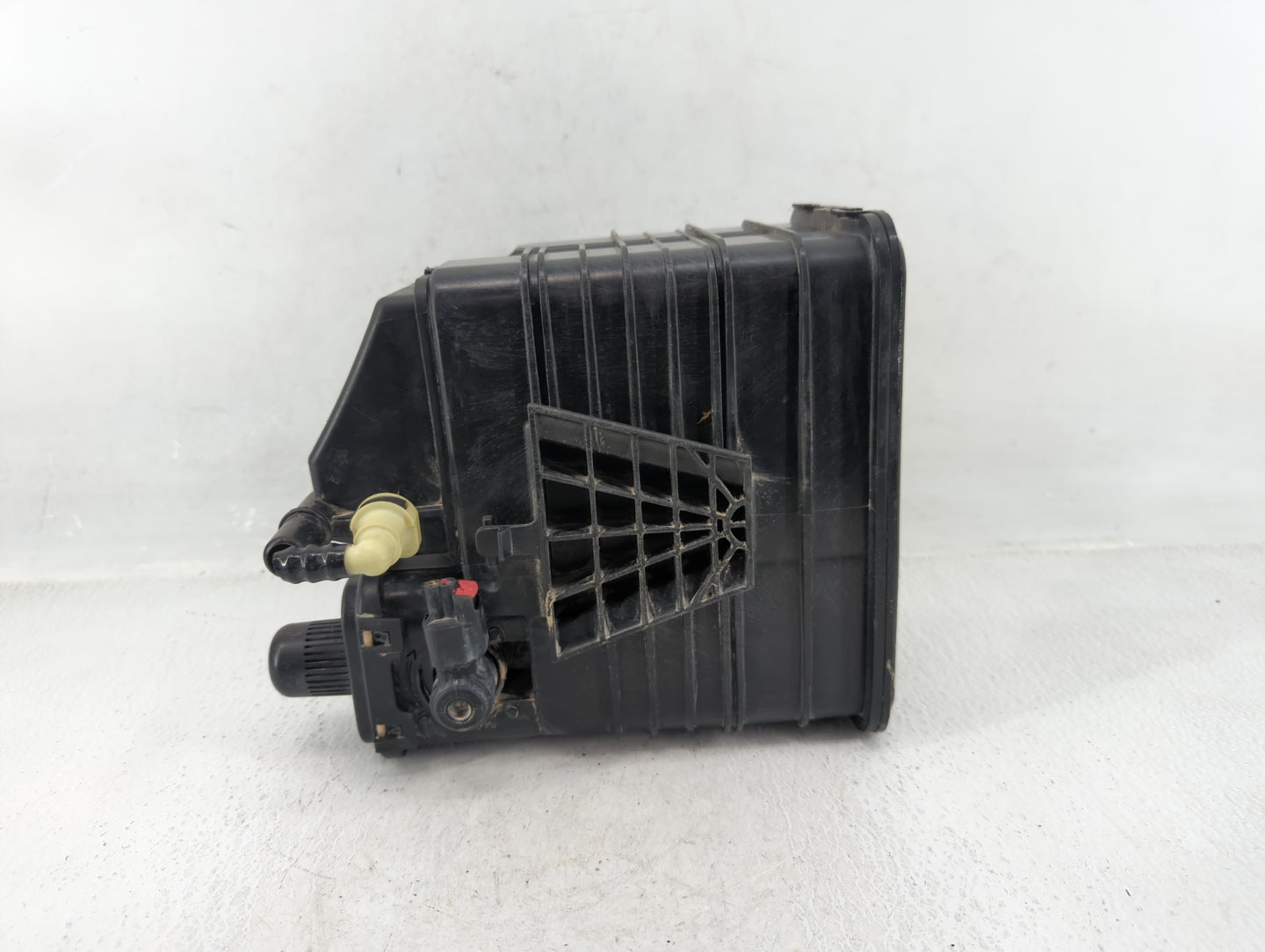 2017 Buick Cascada Fuel Vapor Charcoal Canister - Oemusedautoparts1.com