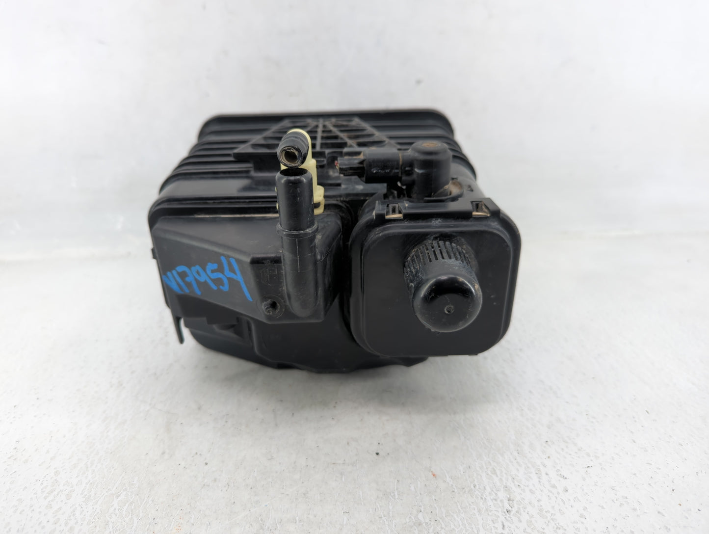 2017 Buick Cascada Fuel Vapor Charcoal Canister - Oemusedautoparts1.com