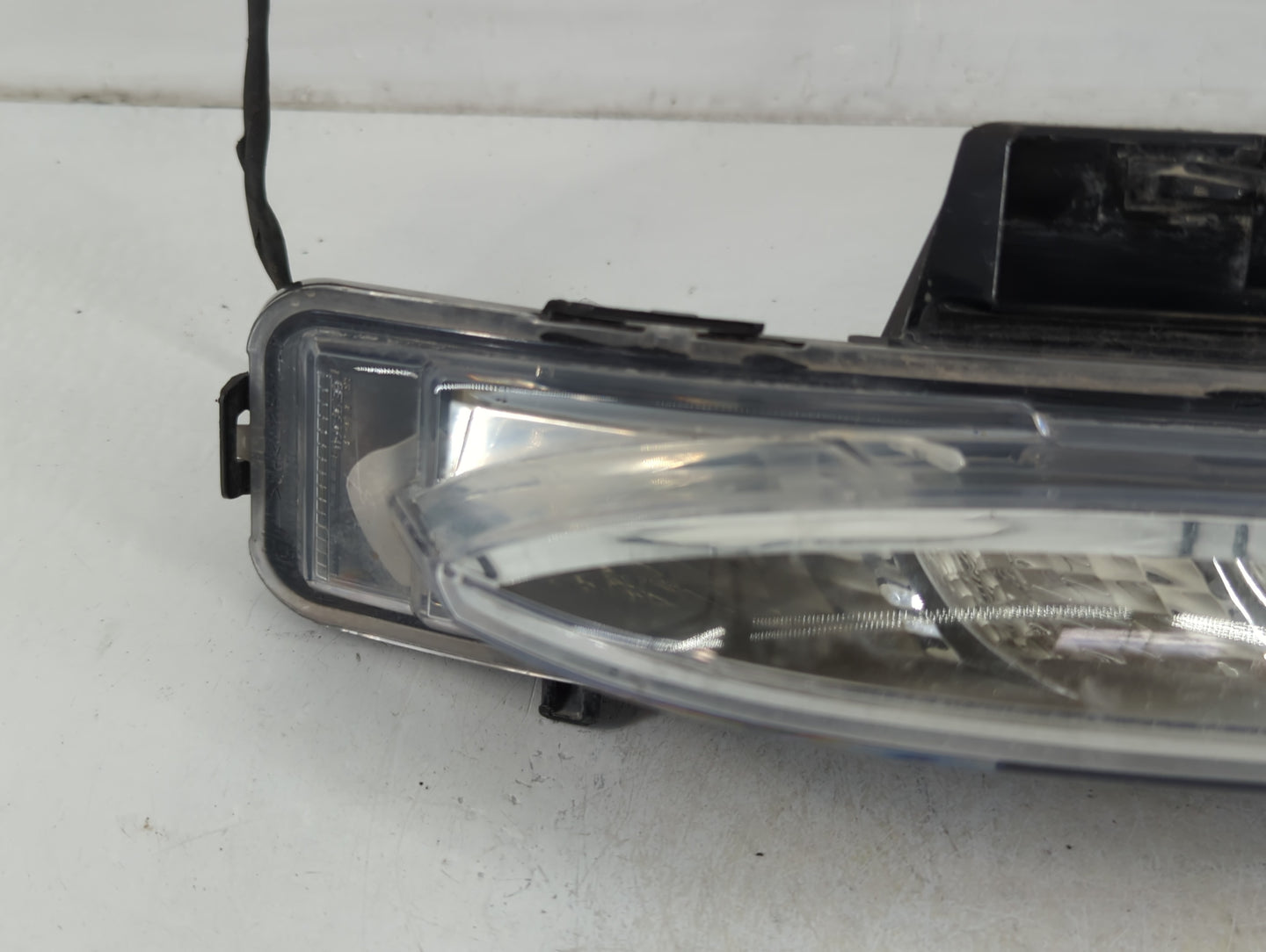 2014-2017 Buick Enclave Passenger Right Oem Head Light Headlight Lamp - Oemusedautoparts1.com