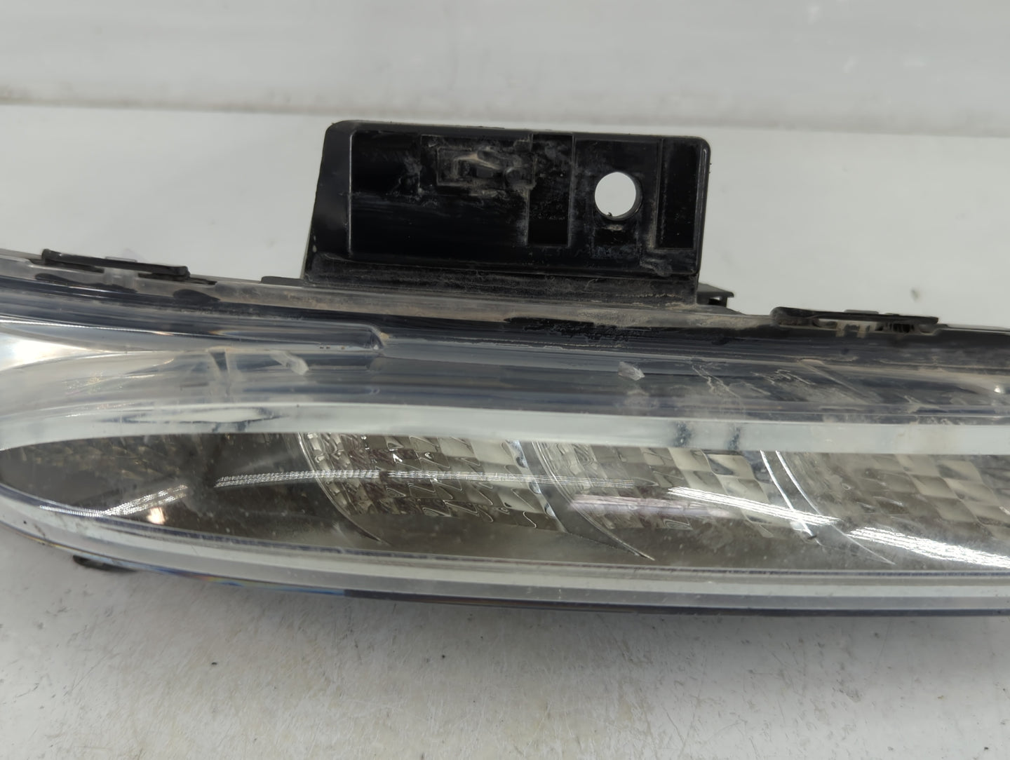2014-2017 Buick Enclave Passenger Right Oem Head Light Headlight Lamp - Oemusedautoparts1.com