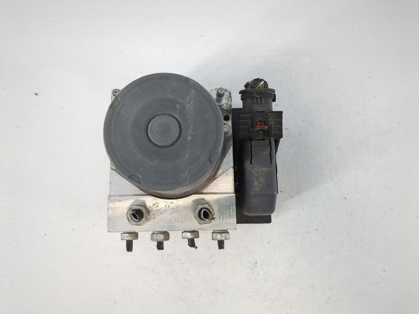 2012-2017 Buick Enclave ABS Pump Control Module Replacement P/N:23407415 0 265 252 847 Fits Fits 2012 2013 2014 2015 2016 20