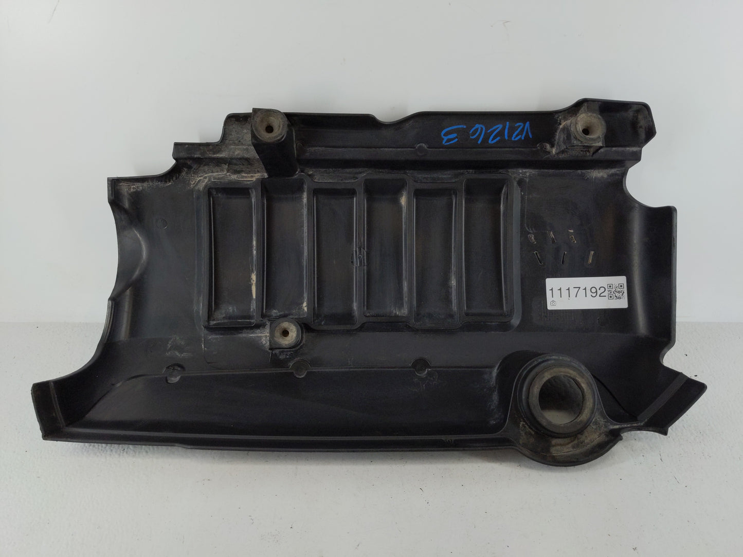 2017 Buick Enclave Engine Cover - Oemusedautoparts1.com