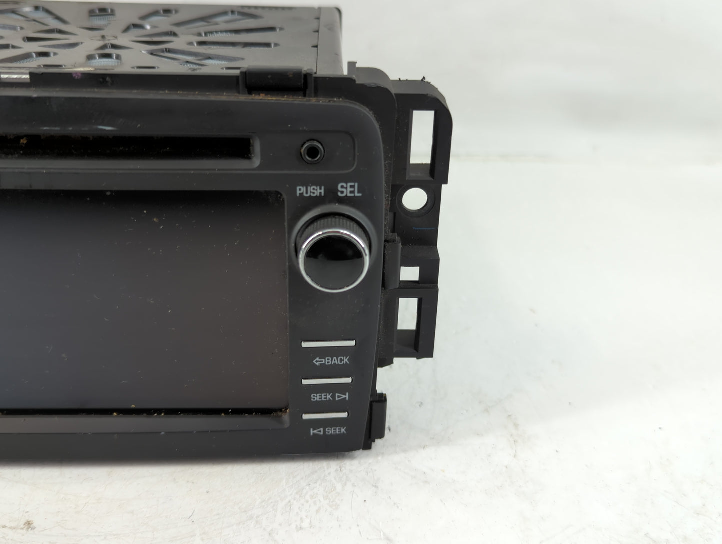 2016-2017 Buick Enclave Radio AM FM Cd Player Receiver Replacement P/N:84082781 Fits Fits 2016 2017 OEM Used Auto Parts - Oe