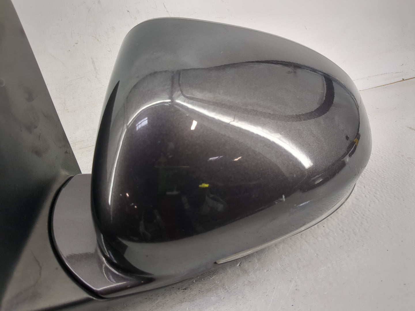 2013-2017 Buick Enclave Driver Side View Mirror - Left Door Mirror OEM Used - Oemusedautoparts1.com