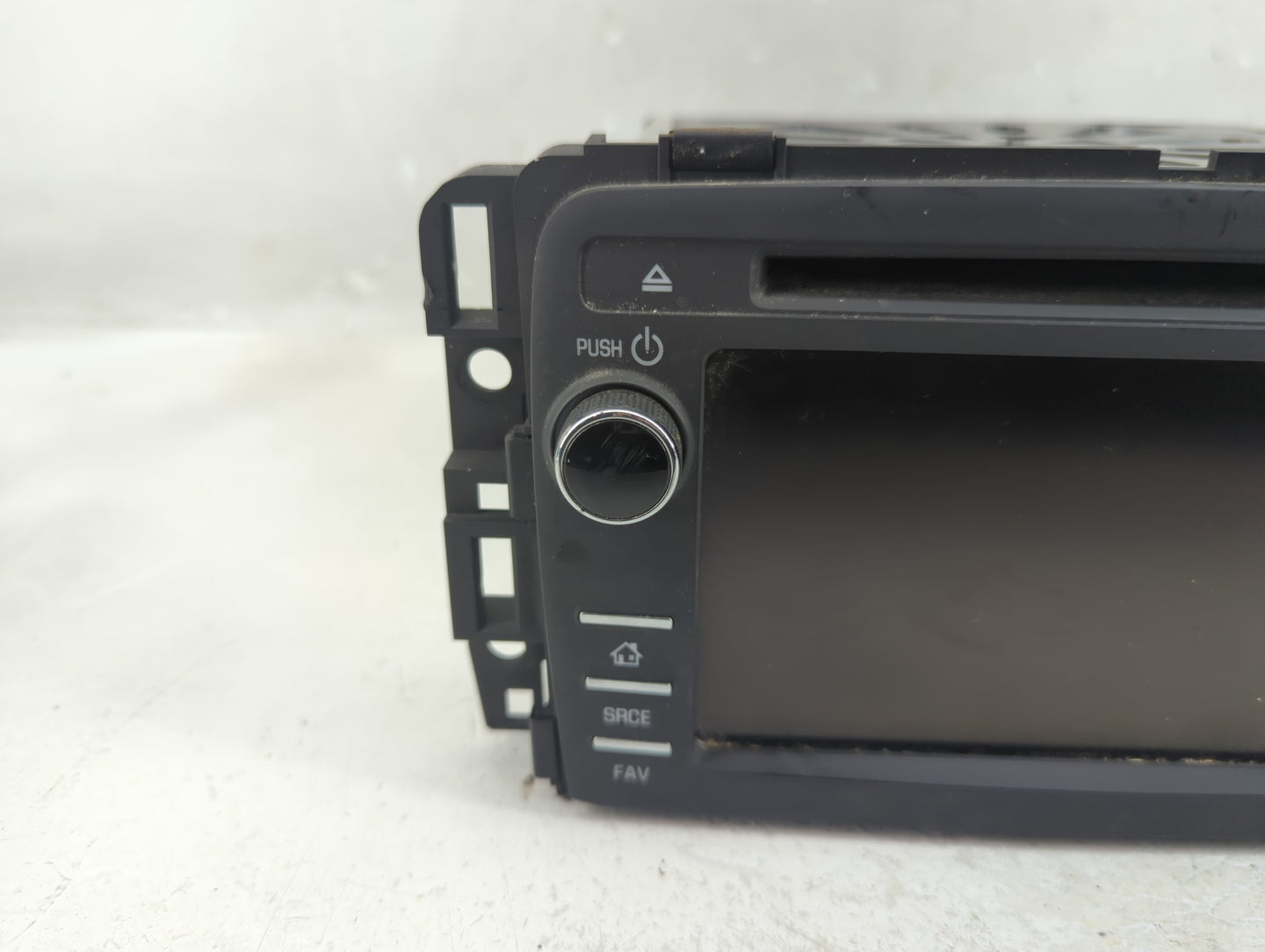 2016-2017 Buick Enclave Radio AM FM Cd Player Receiver Replacement P/N:84082781 Fits Fits 2016 2017 OEM Used Auto Parts - Oe