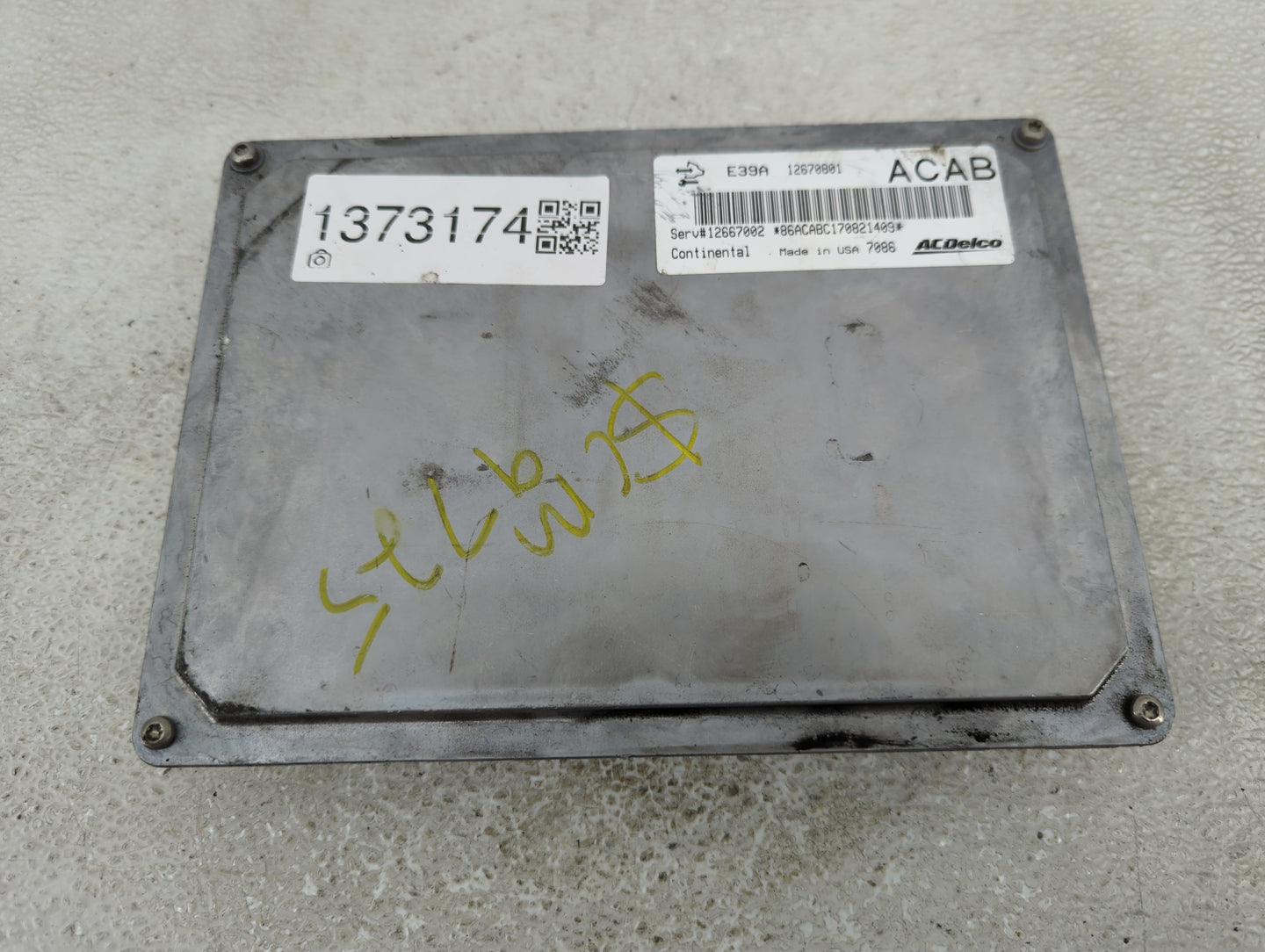 2017 Buick Enclave PCM Engine Control Computer ECU ECM PCU OEM P/N:12670801 Fits Fits 2018 2019 2020 OEM Used Auto Parts - O