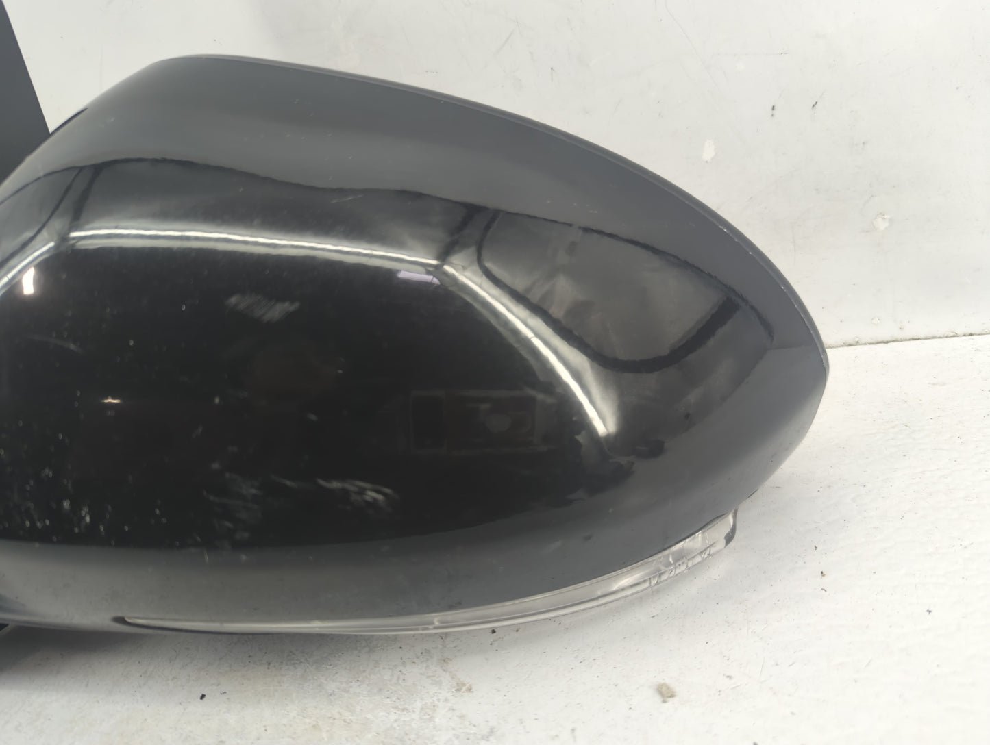 2013-2017 Buick Enclave Driver Side View Mirror - Left Door Mirror OEM Used - Oemusedautoparts1.com