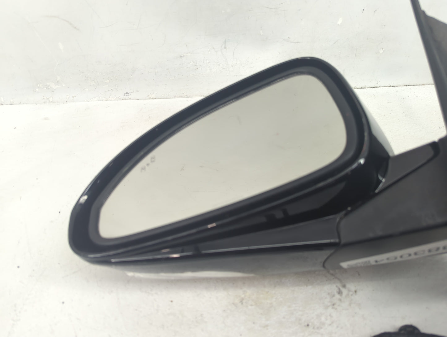 2013-2017 Buick Enclave Driver Side View Mirror - Left Door Mirror OEM Used - Oemusedautoparts1.com
