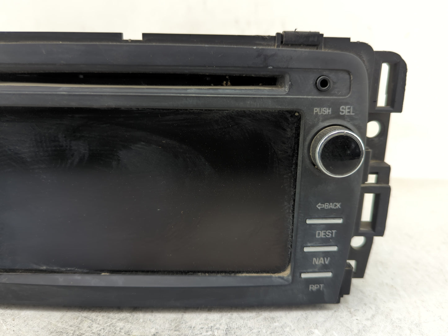 2016-2017 Buick Enclave Radio AM FM Cd Player Receiver Replacement P/N:84082783 Fits Fits 2016 2017 OEM Used Auto Parts - Oe