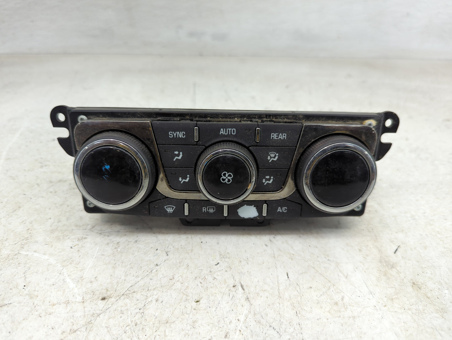 2013-2017 Buick Enclave Climate Control Module Temperature AC/Heater Replacement P/N:23120467 Fits Fits 2013 2014 2015 2016 