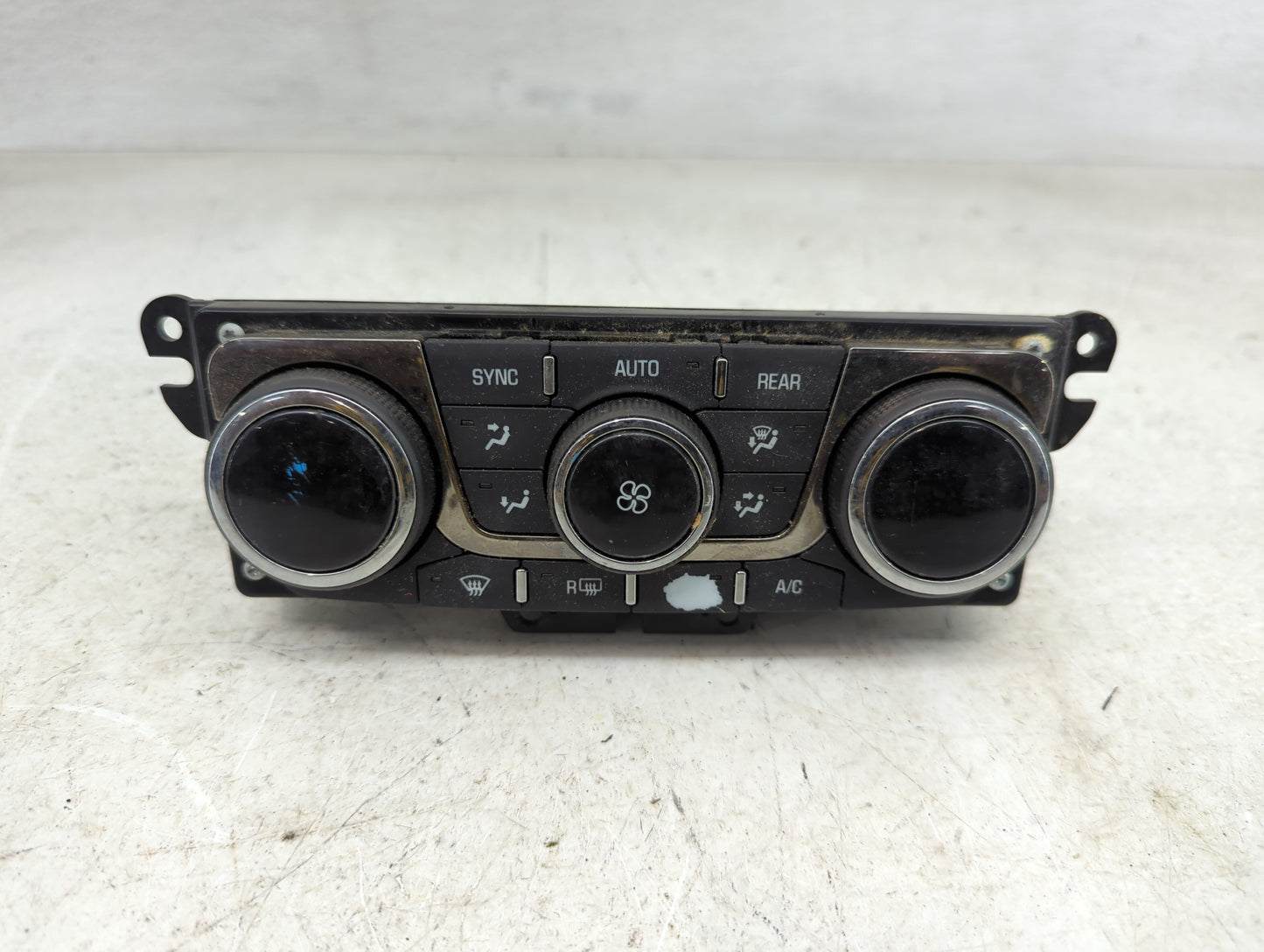 2013-2017 Buick Enclave Climate Control Module Temperature AC/Heater Replacement P/N:23120467 Fits Fits 2013 2014 2015 2016 