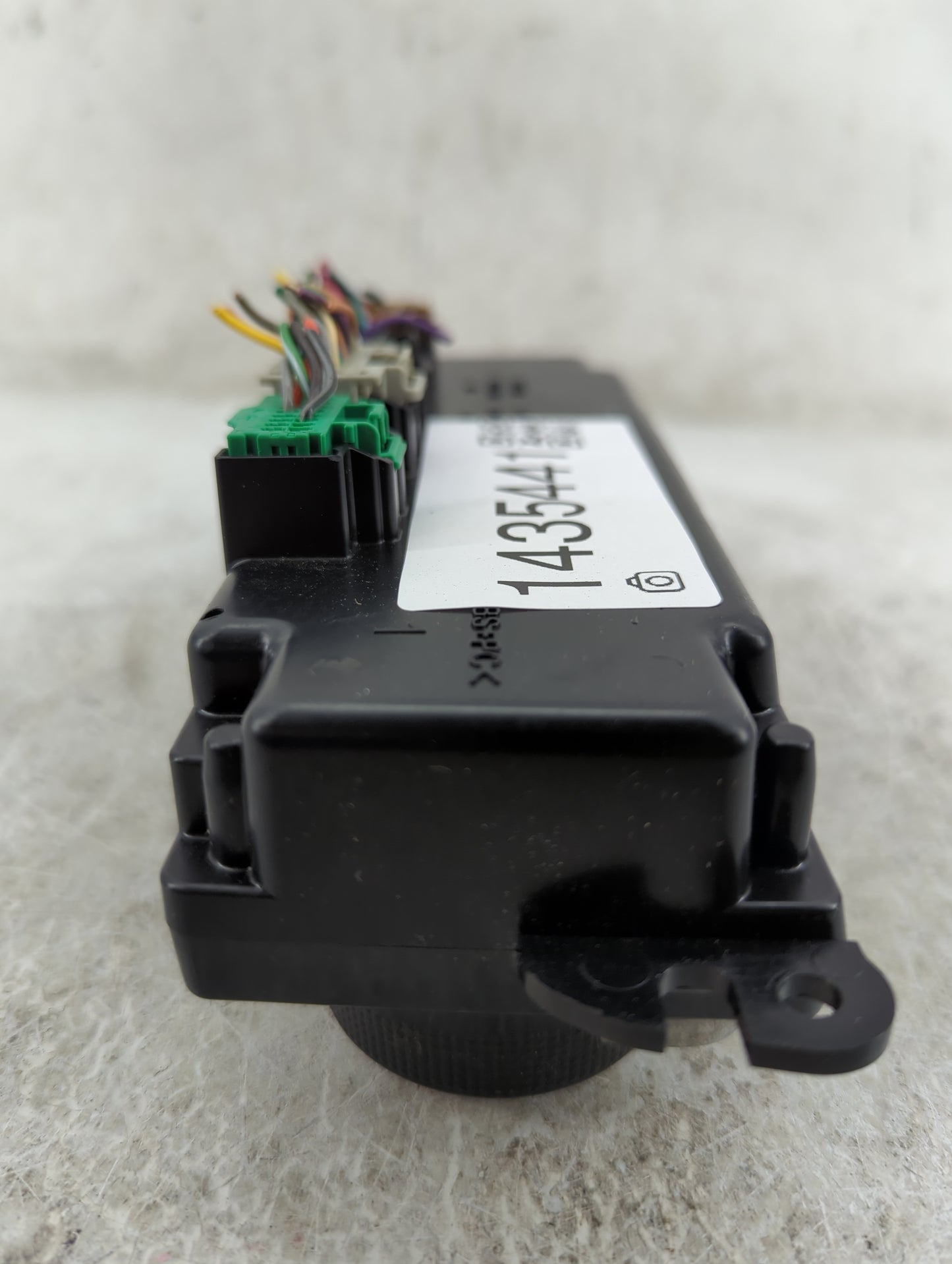 2013-2017 Buick Enclave Climate Control Module Temperature AC/Heater Replacement P/N:23251328 147589501 Fits OEM Used Auto P