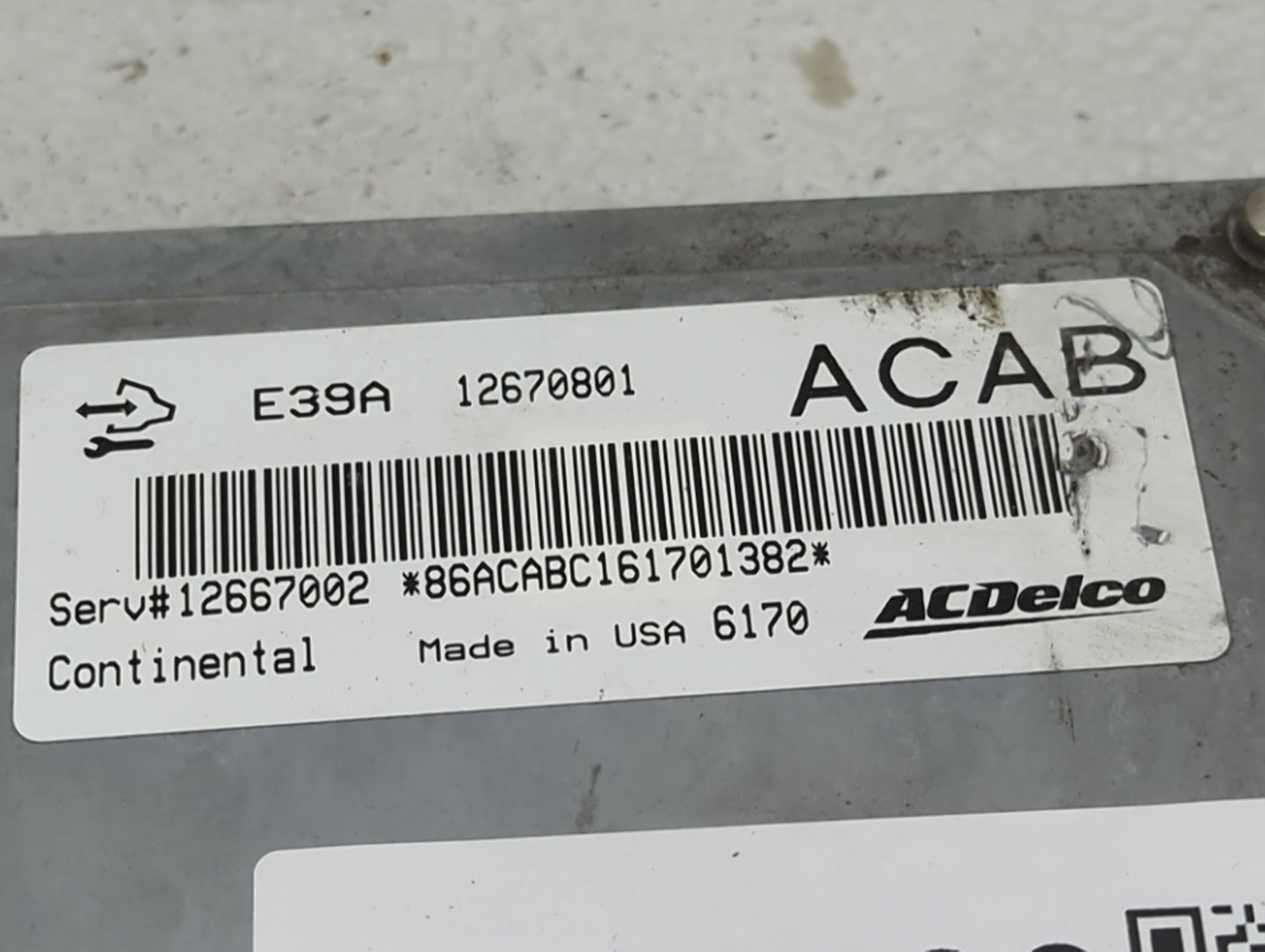 2017 Buick Enclave PCM Engine Control Computer ECU ECM PCU OEM P/N:12670801 12667002 Fits Fits 2018 2019 2020 OEM Used Auto 