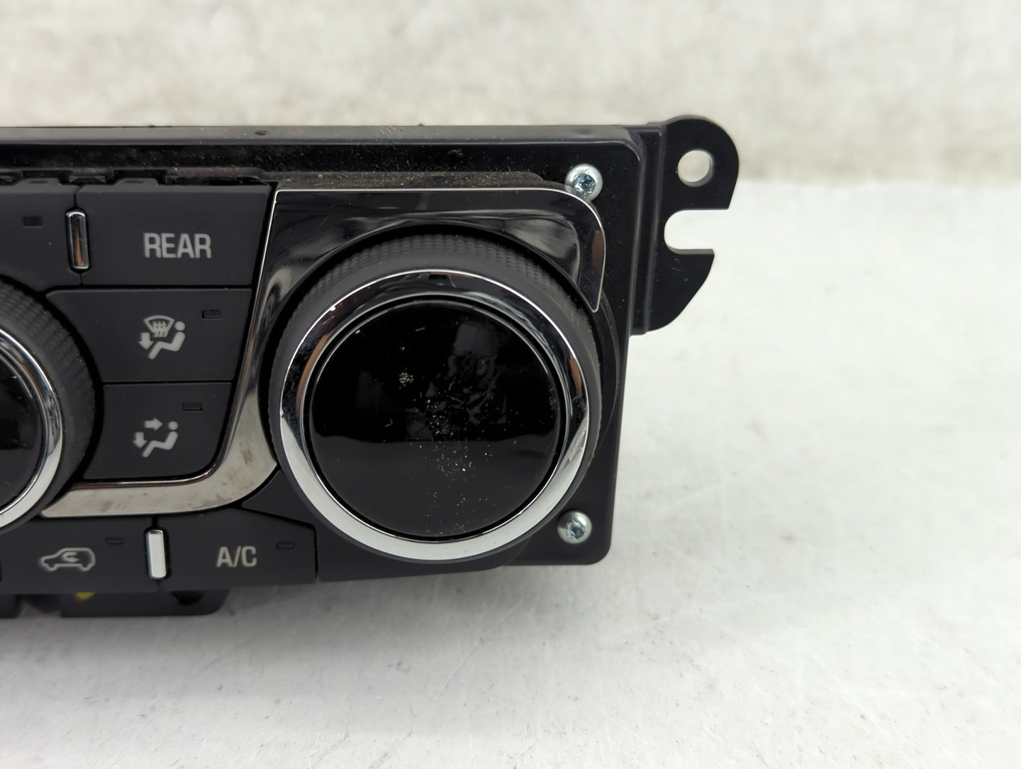 2013-2017 Buick Enclave Climate Control Module Temperature AC/Heater Replacement P/N:23251328 3239800000000X Fits OEM Used A
