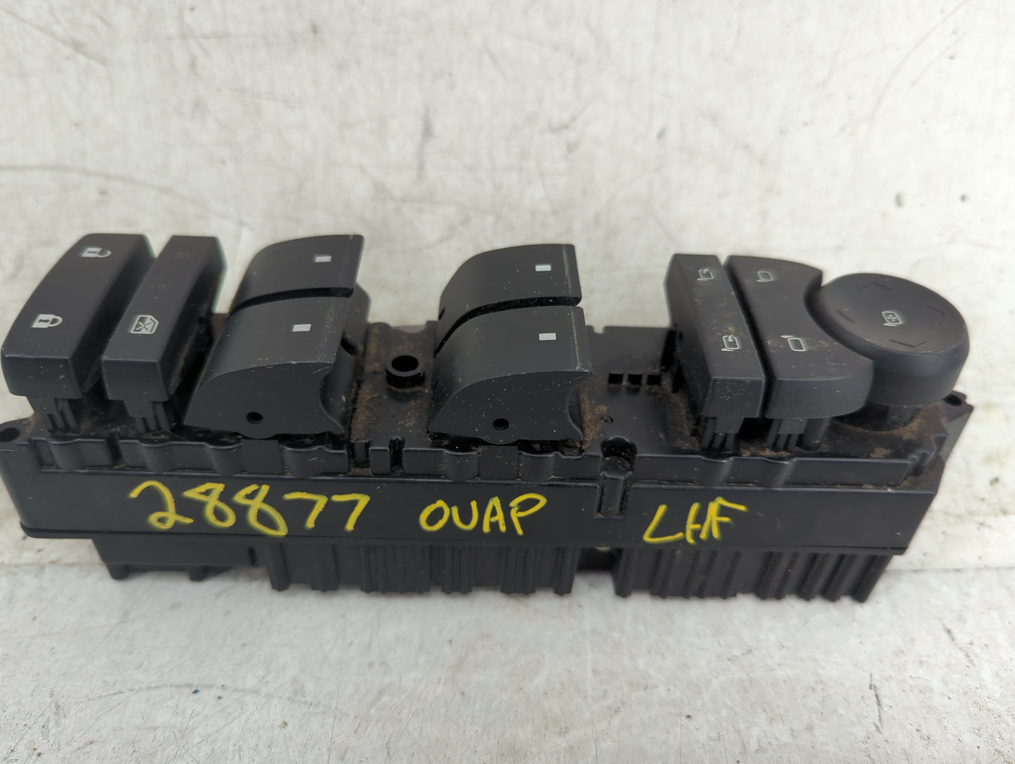 2010-2017 Buick Enclave Master Power Window Switch Replacement Driver Side Left P/N:20958436AA Fits OEM Used Auto Parts - Oe