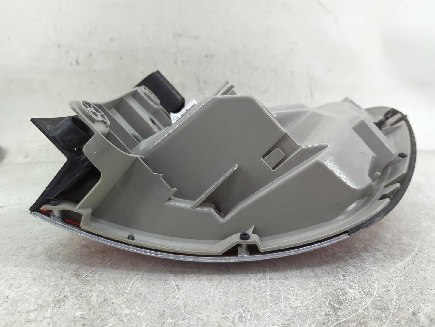 2013-2017 Buick Enclave Tail Light Assembly Driver Left OEM P/N:23266475 2D70909 Fits Fits 2013 2014 2015 2016 2017 OEM Used
