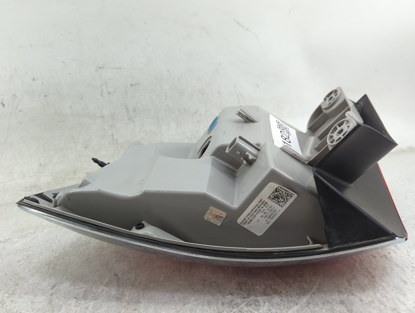 2013-2017 Buick Enclave Tail Light Assembly Driver Left OEM P/N:23266475 2D70909 Fits Fits 2013 2014 2015 2016 2017 OEM Used