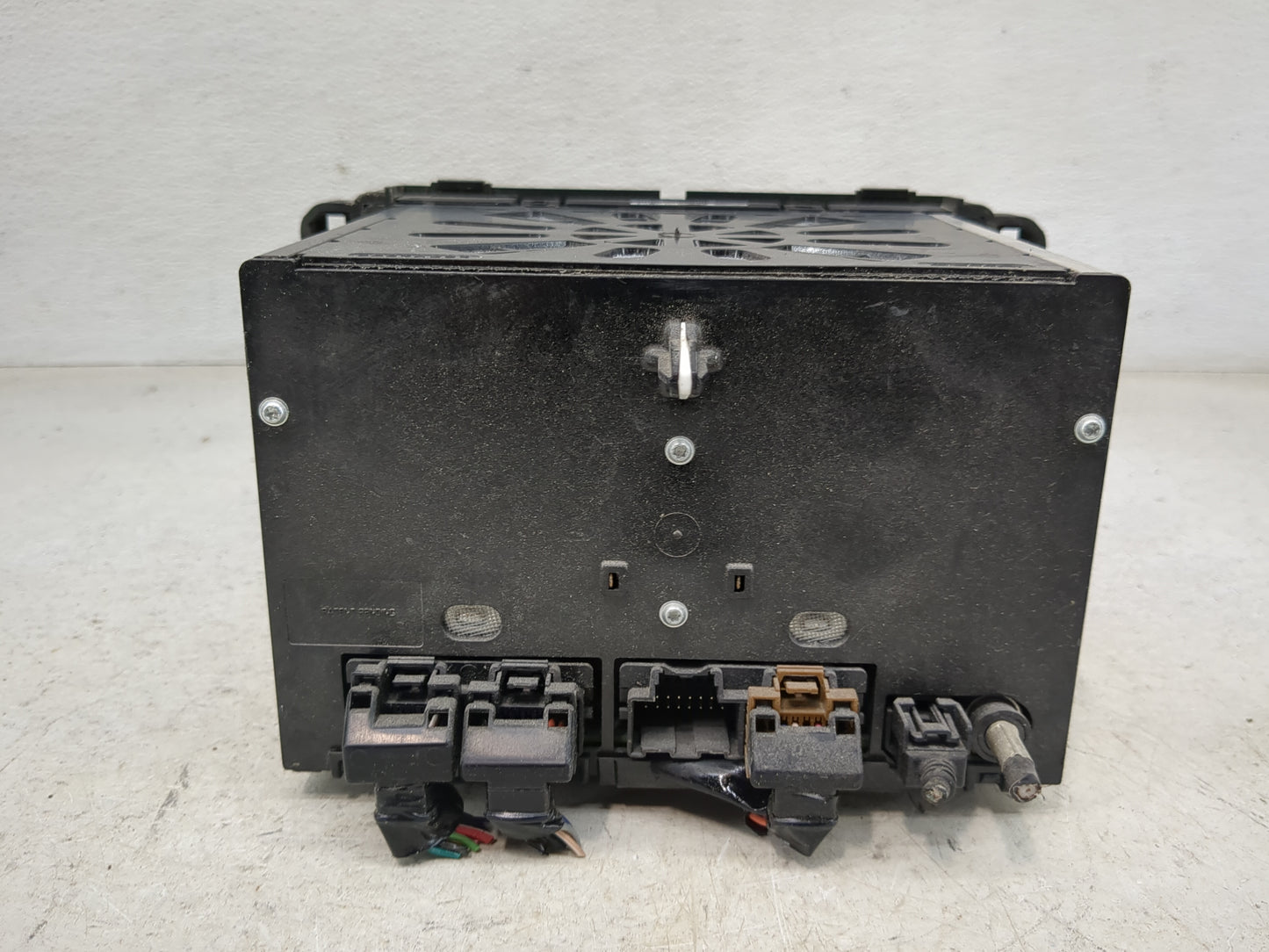 2008-2017 Buick Enclave Tuner Satellite Receiver - Oemusedautoparts1.com