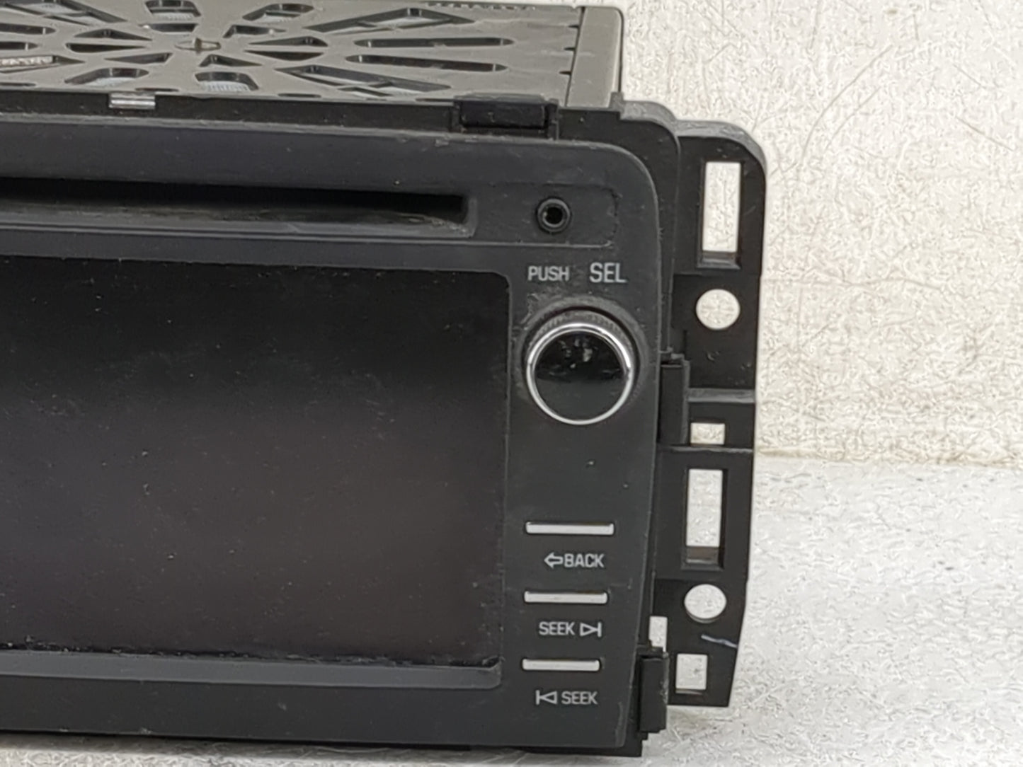 2016-2017 Buick Enclave Radio AM FM Cd Player Receiver Replacement P/N:84082781 28529989, L2C0050TR Fits Fits 2016 2017 OEM 