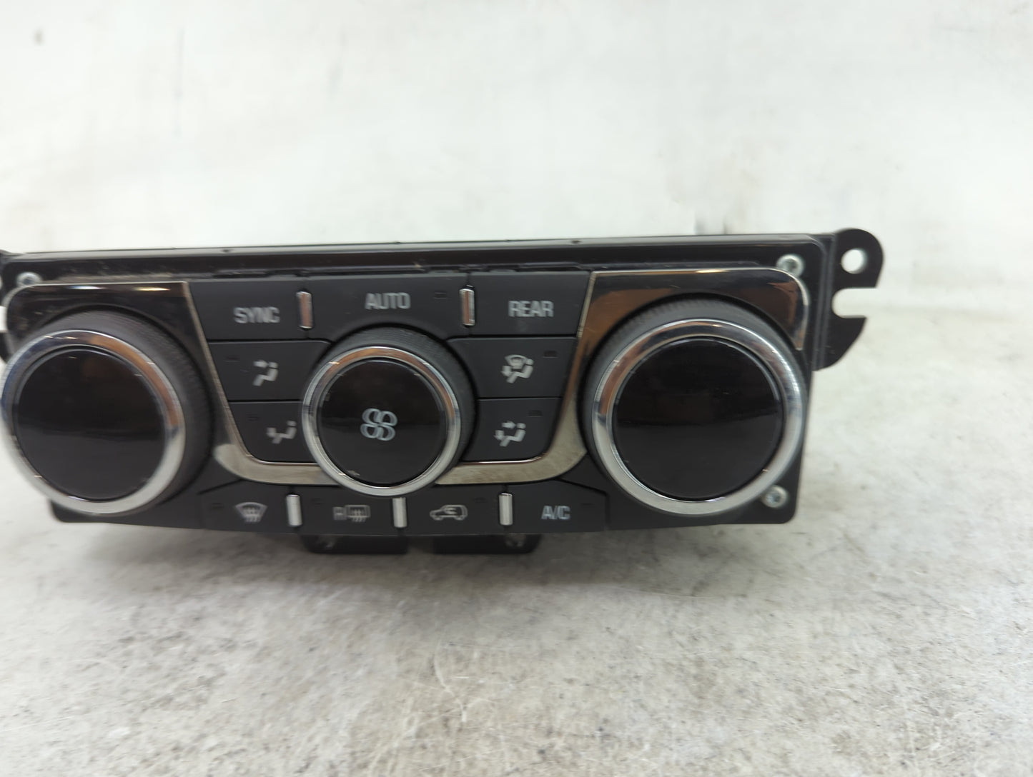 2013-2017 Buick Enclave Climate Control Module Temperature AC/Heater Replacement P/N:23251328 3239800000000X Fits OEM Used A
