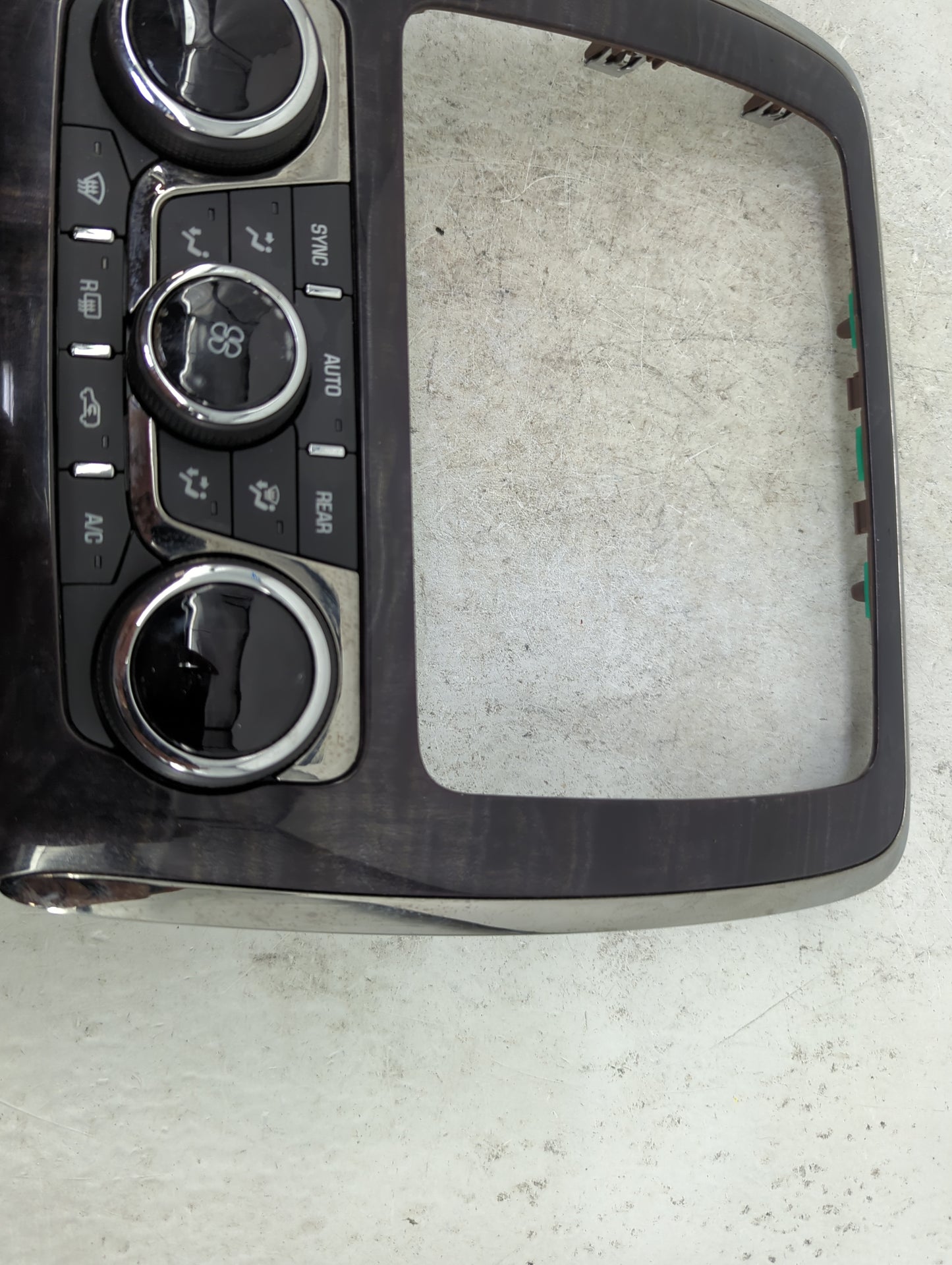 2013-2017 Buick Enclave Climate Control Module Temperature AC/Heater Replacement P/N:23112403 23251328 Fits OEM Used Auto Pa