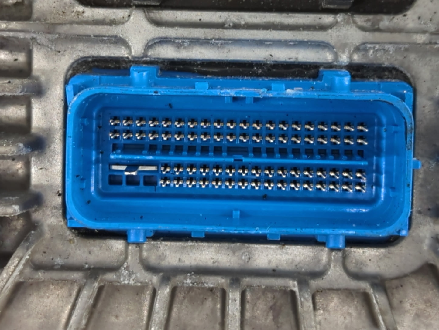 2017 Buick Enclave PCM Engine Control Computer ECU ECM PCU OEM P/N:12666068 12667002, 12666070, 12667189 Fits Fits 2018 2019