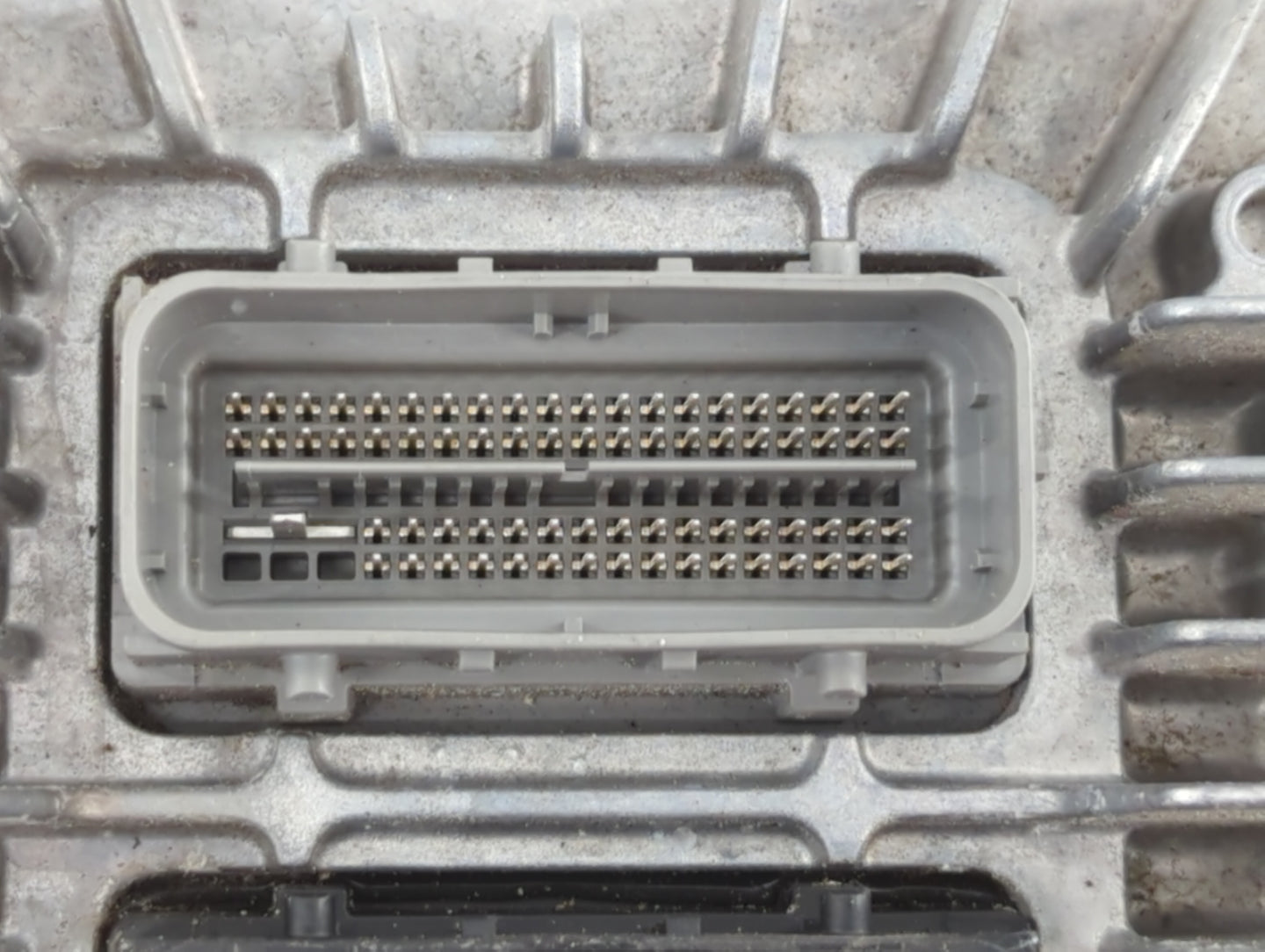 2017 Buick Enclave PCM Engine Control Computer ECU ECM PCU OEM P/N:12667002 12698026, 12673932, 12708794 Fits Fits 2018 2019