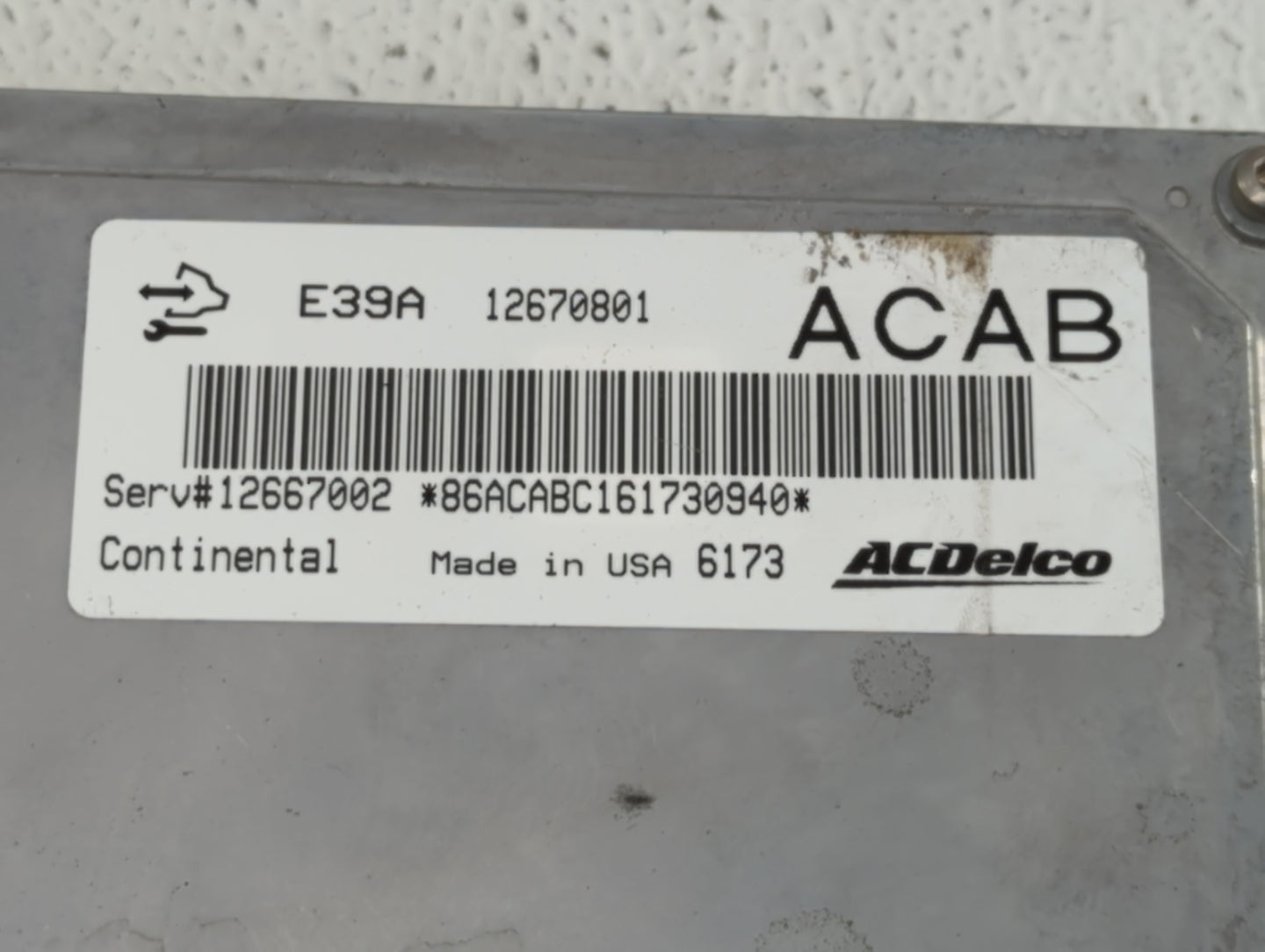 2017 Buick Enclave PCM Engine Control Computer ECU ECM PCU OEM P/N:12667002 12698026, 12673932, 12708794 Fits Fits 2018 2019