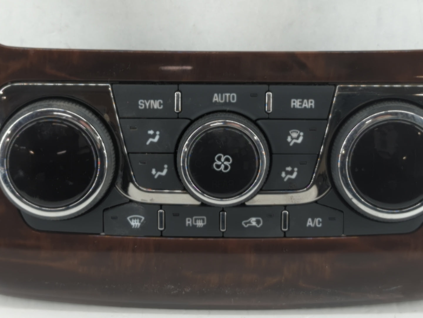 2013-2017 Buick Enclave Climate Control Module Temperature AC/Heater Replacement P/N:23251328 23158335 Fits OEM Used Auto Pa
