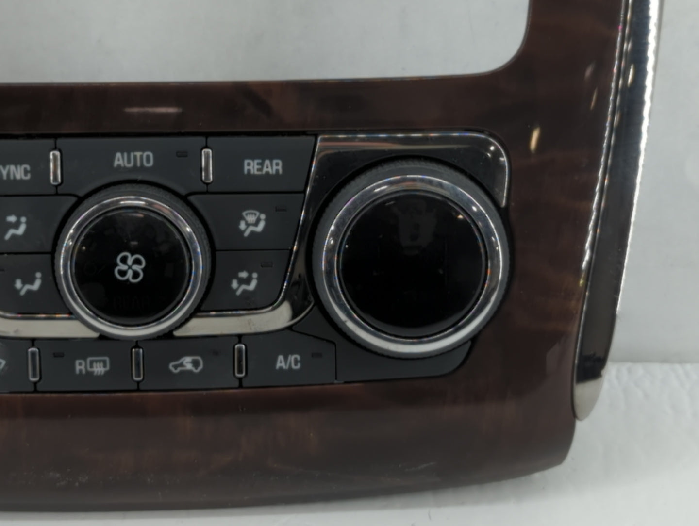 2013-2017 Buick Enclave Climate Control Module Temperature AC/Heater Replacement P/N:23251328 23158335 Fits OEM Used Auto Pa