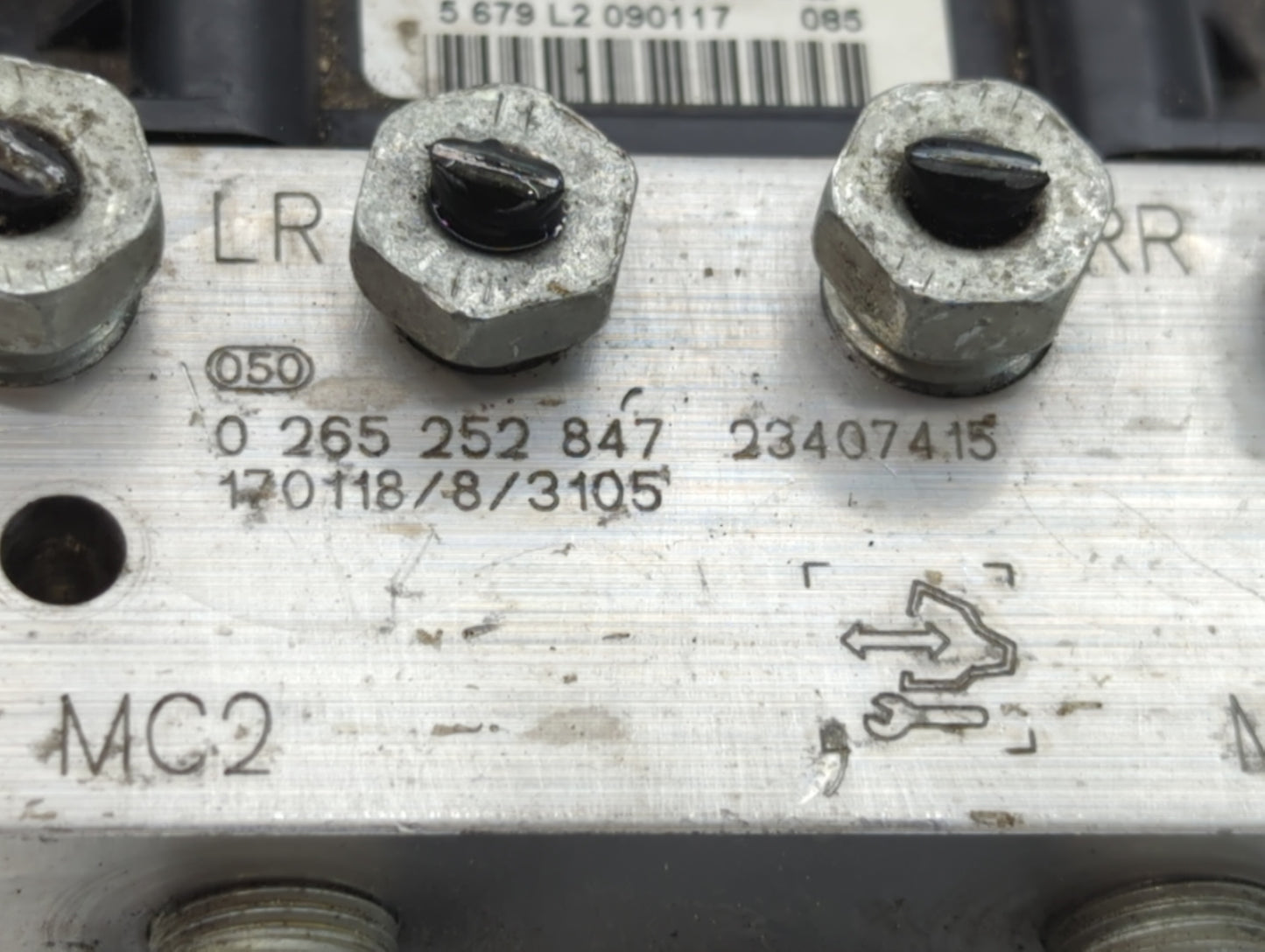 2012-2017 Buick Enclave ABS Pump Control Module Replacement P/N:23407415 Fits Fits 2012 2013 2014 2015 2016 2017 OEM Used Au
