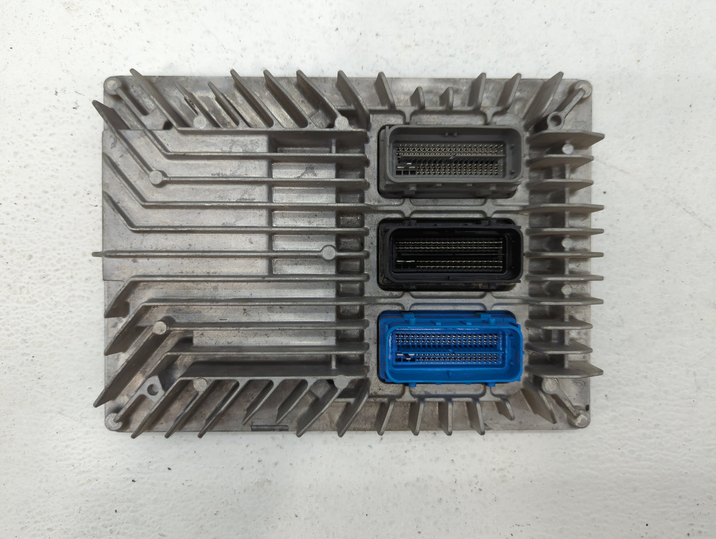 2017 Buick Enclave PCM Engine Control Computer ECU ECM PCU OEM P/N:12667002 12670801, 12694743, 12687296 Fits Fits 2018 2019