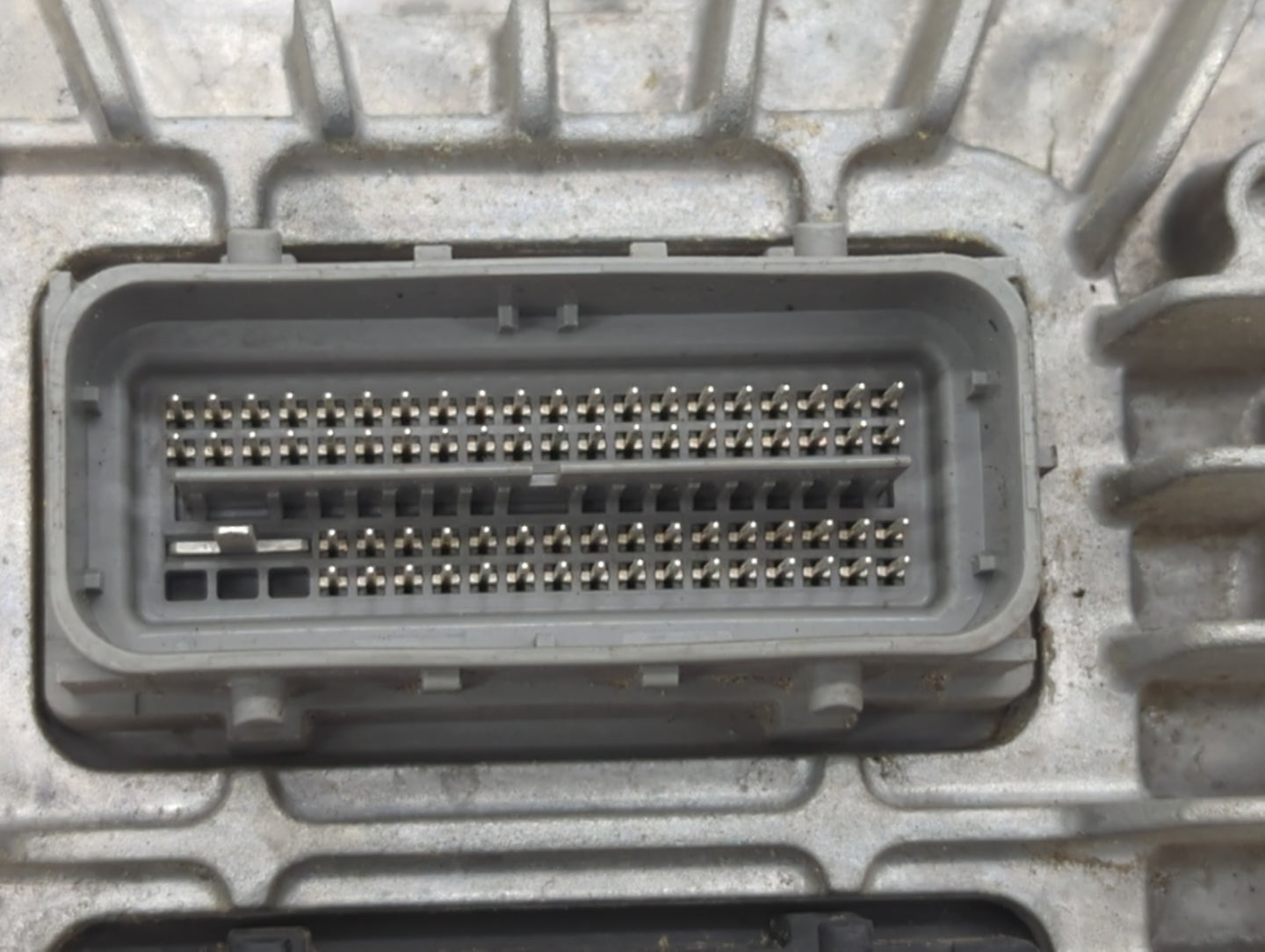 2017 Buick Enclave PCM Engine Control Computer ECU ECM PCU OEM P/N:12667002 12670801, 12694743, 12687296 Fits Fits 2018 2019